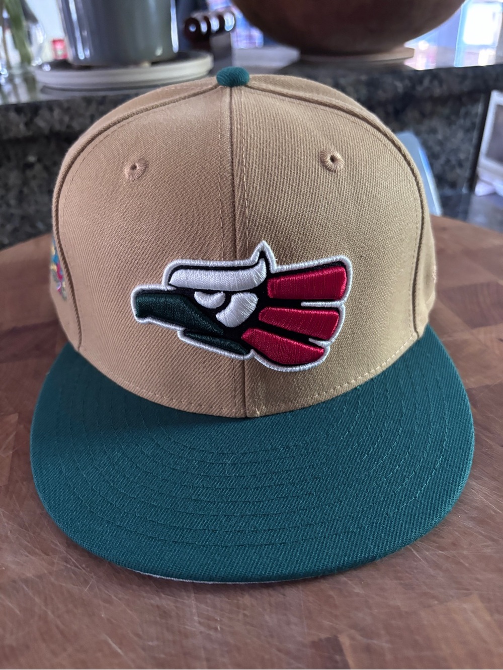 Hecht En Mexico Embroidered Eagle Fitted Hat - Size 7 1/2